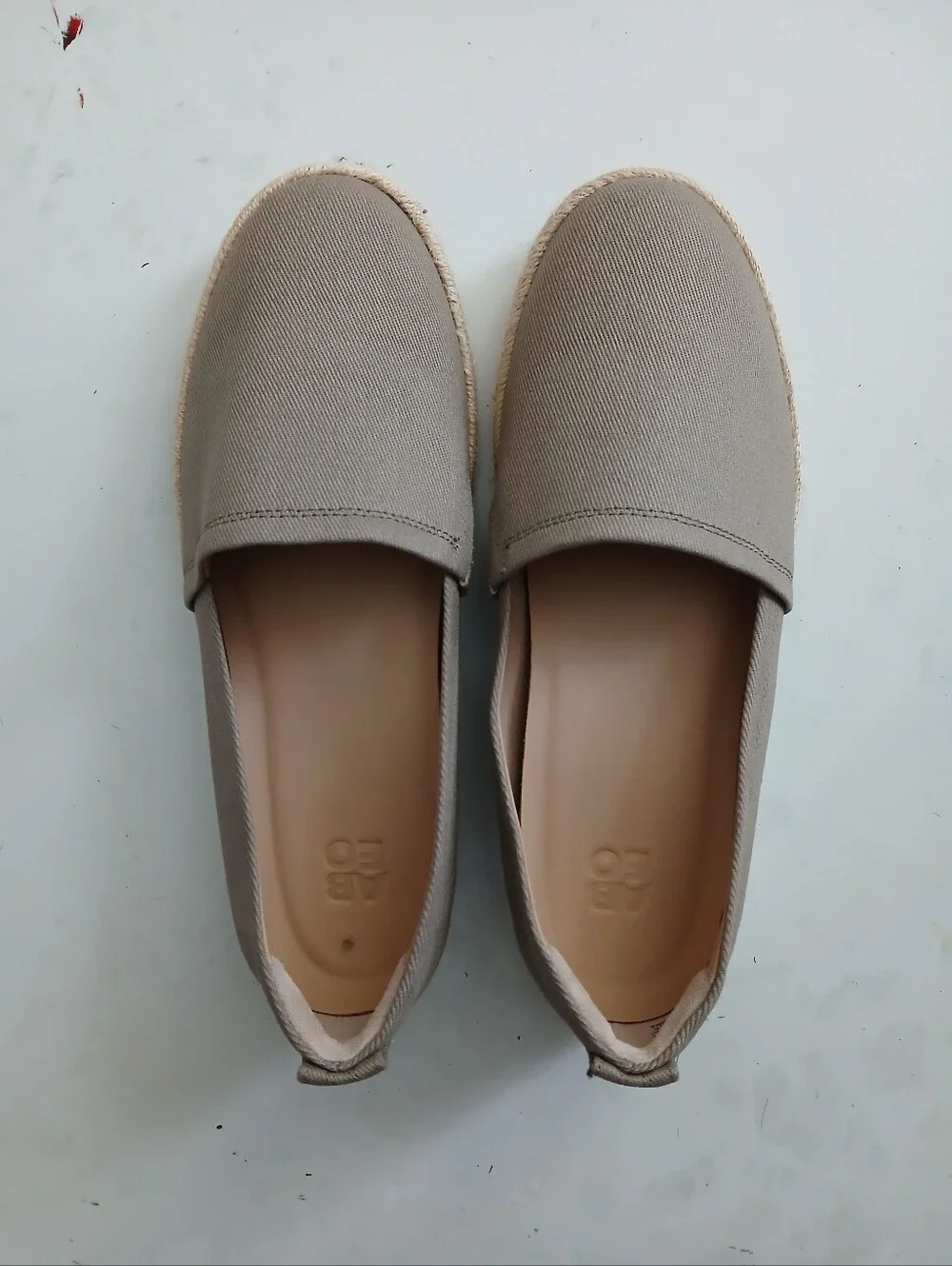 Abeo Women’s Casual Slip-On Espadrille Loafers in Taupe Size 8.5